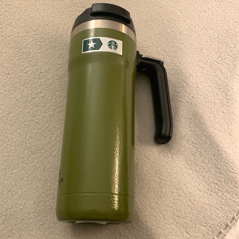 Starbucks Stanley army green military 20oz tumbler with handle